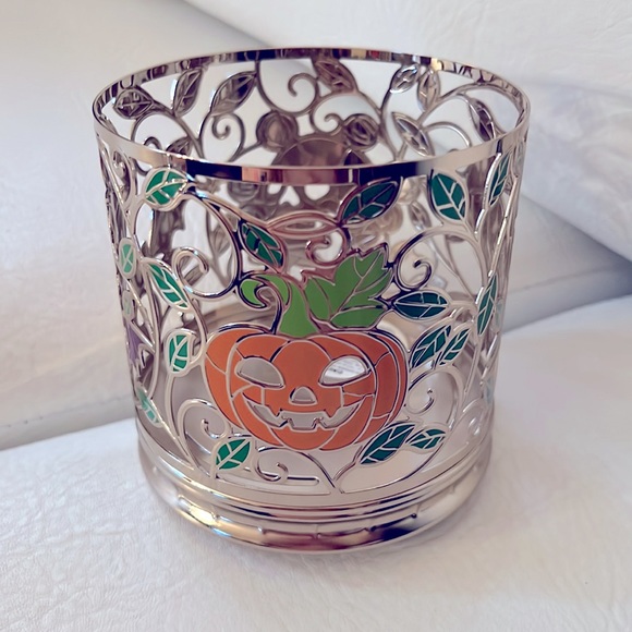 Halloween Candle Holder for 3 wick Candle! - Picture 3 of 3